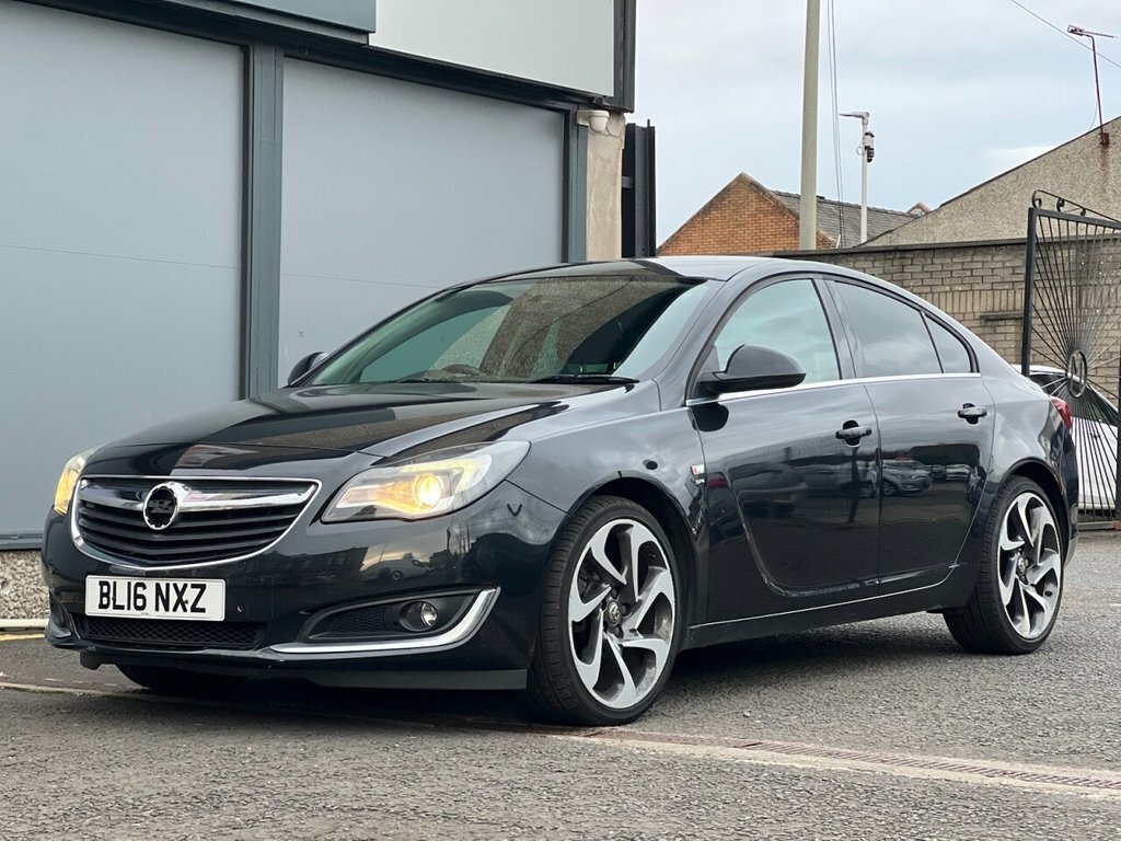 Vauxhall Insignia 2L Sri Nav BL16NXZ Black #2
