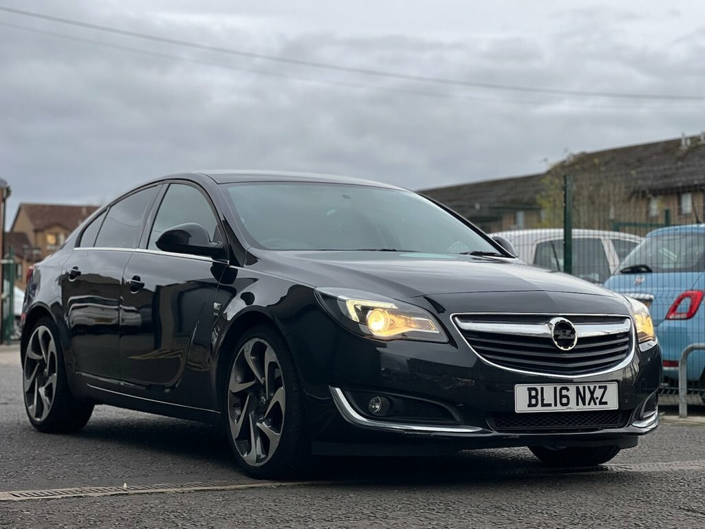 Vauxhall Insignia 2L Sri Nav Black