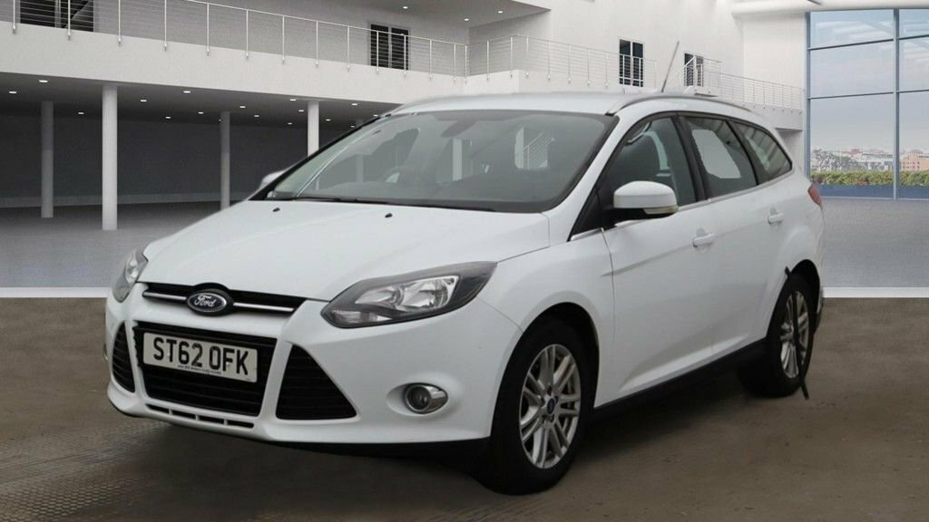Ford Focus 1.6L Titanium ST62OFK White #2