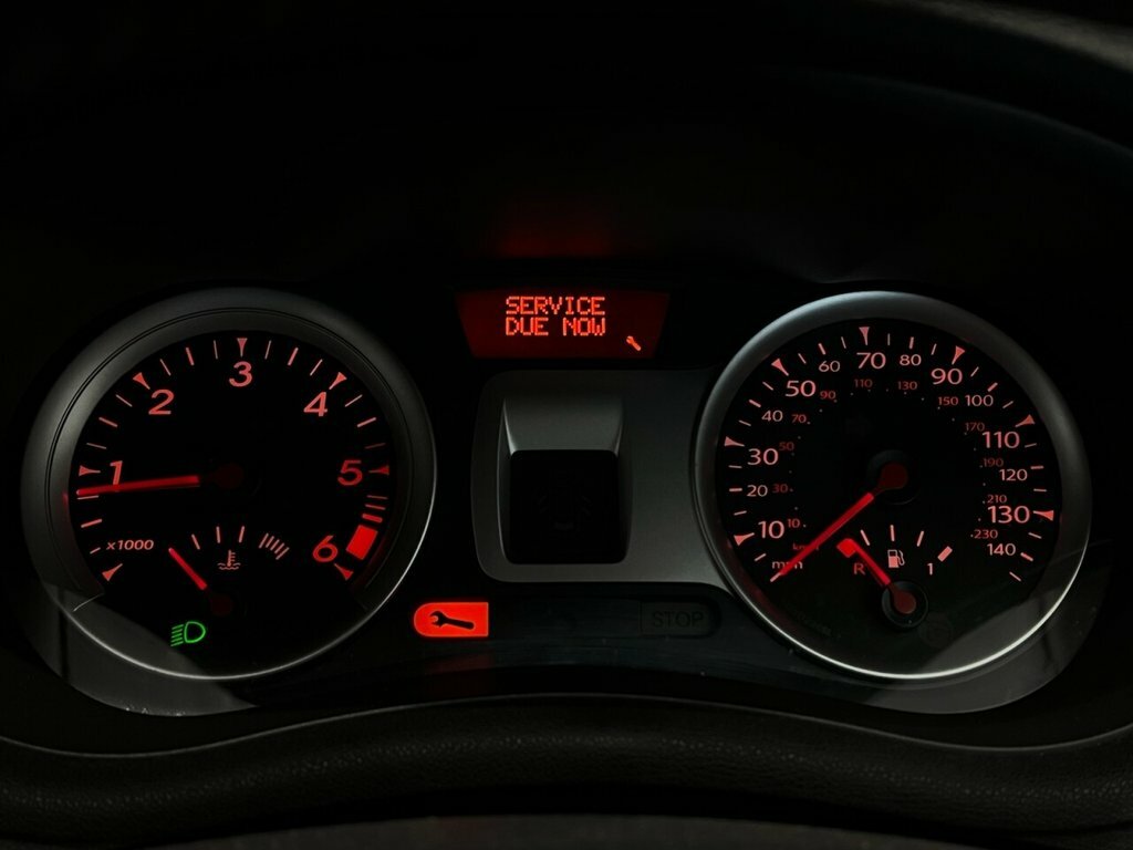 Renault Clio 1.5L Dynamique Tomtom Black #6