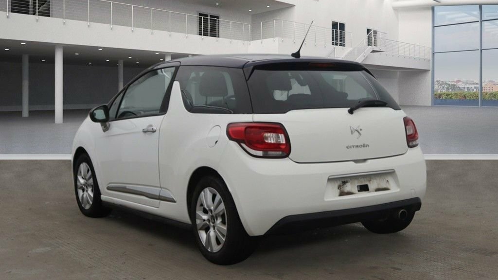 Citroen DS3 1.6L Dstyle HX13XKO White #3