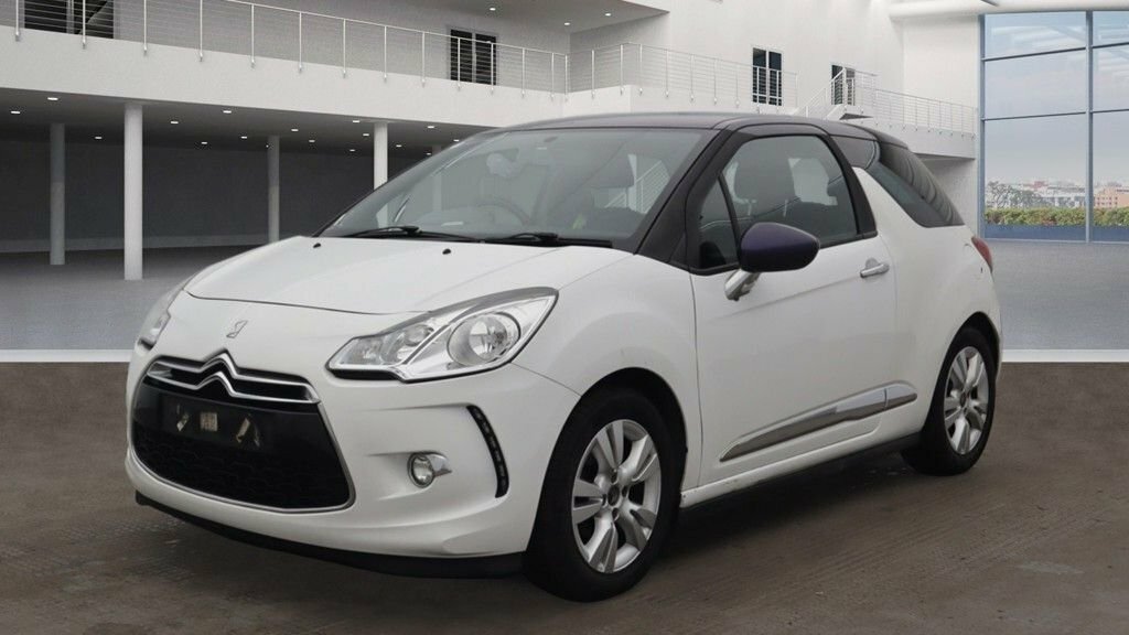 Citroen DS3 1.6L Dstyle HX13XKO White #2
