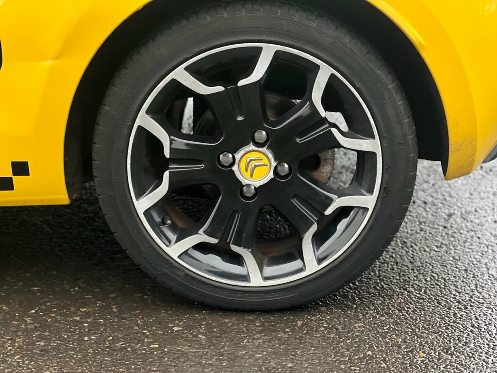 Citroen DS3 1.6L Dstyle Plus Yellow #5