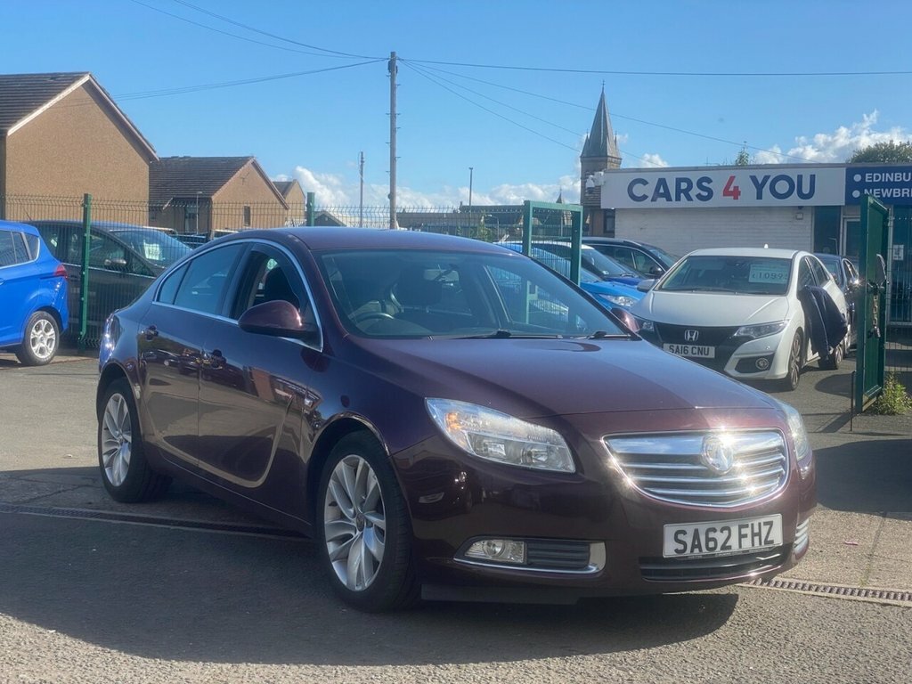 Vauxhall Insignia 2L Sri Red