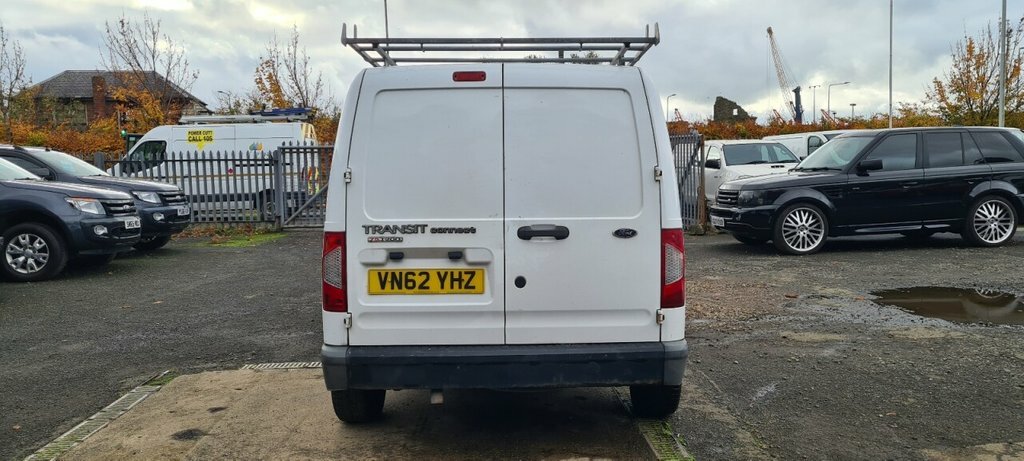 Ford Transit Connect Mpv VN62YHZ White #6