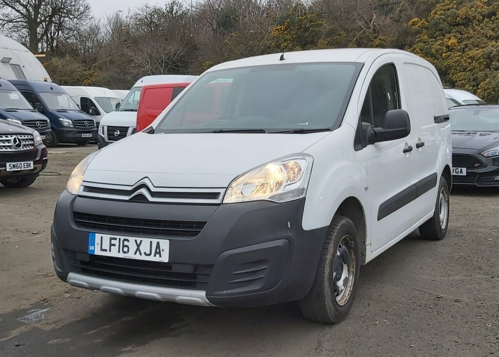 Citroen Berlingo Mpv LF16XJA White #3