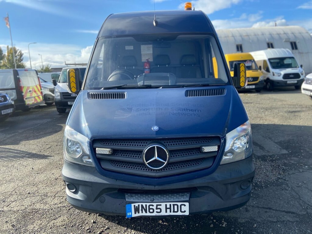 Mercedes-Benz Sprinter Mpv WN65HDC Blue #2