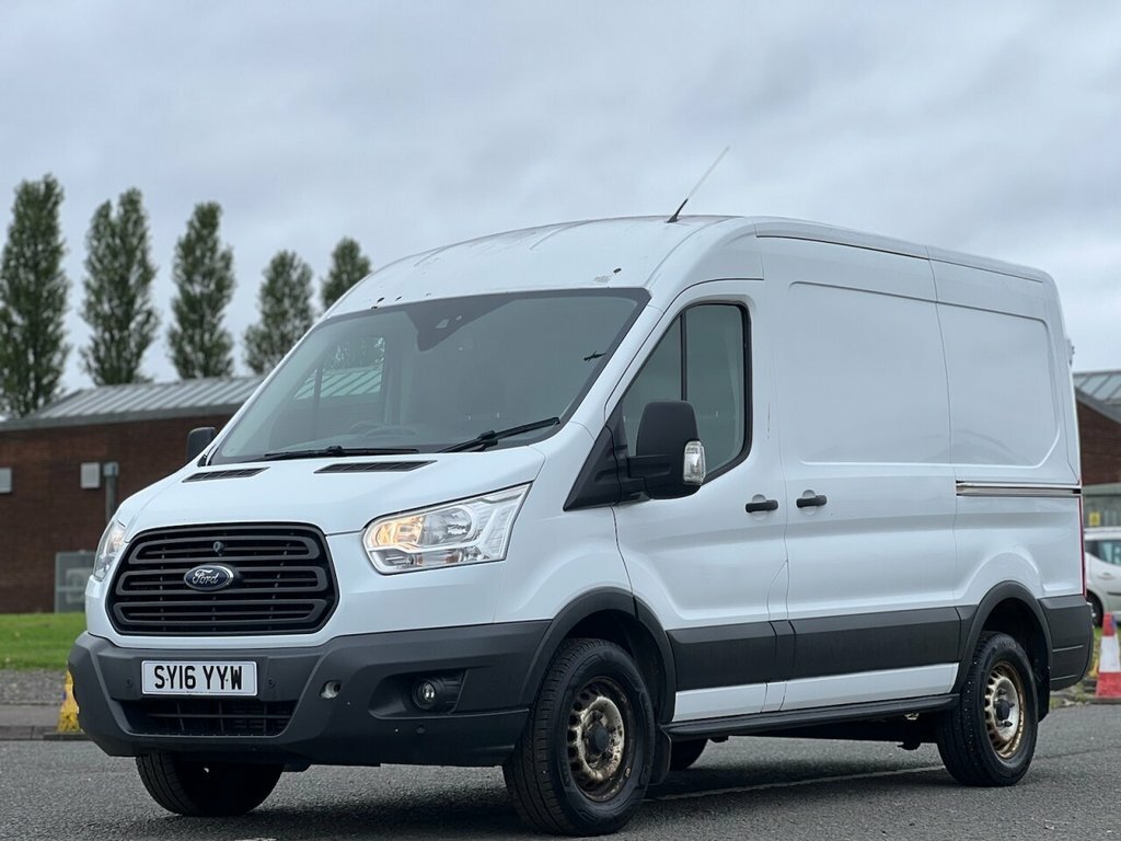 Ford Transit Custom Mpv SY16YYW White #2