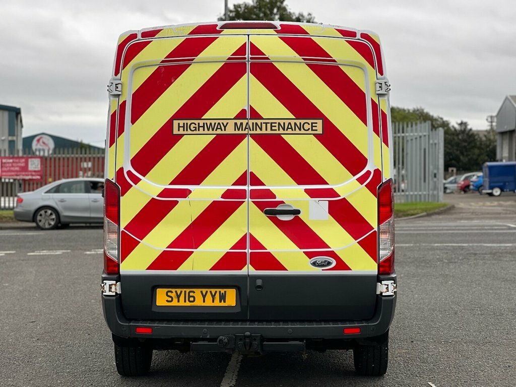 Ford Transit Custom Mpv SY16YYW White #6