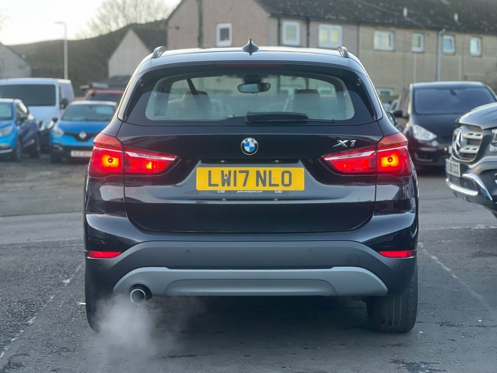 BMW X1 2L Se LW17NLO Black #4