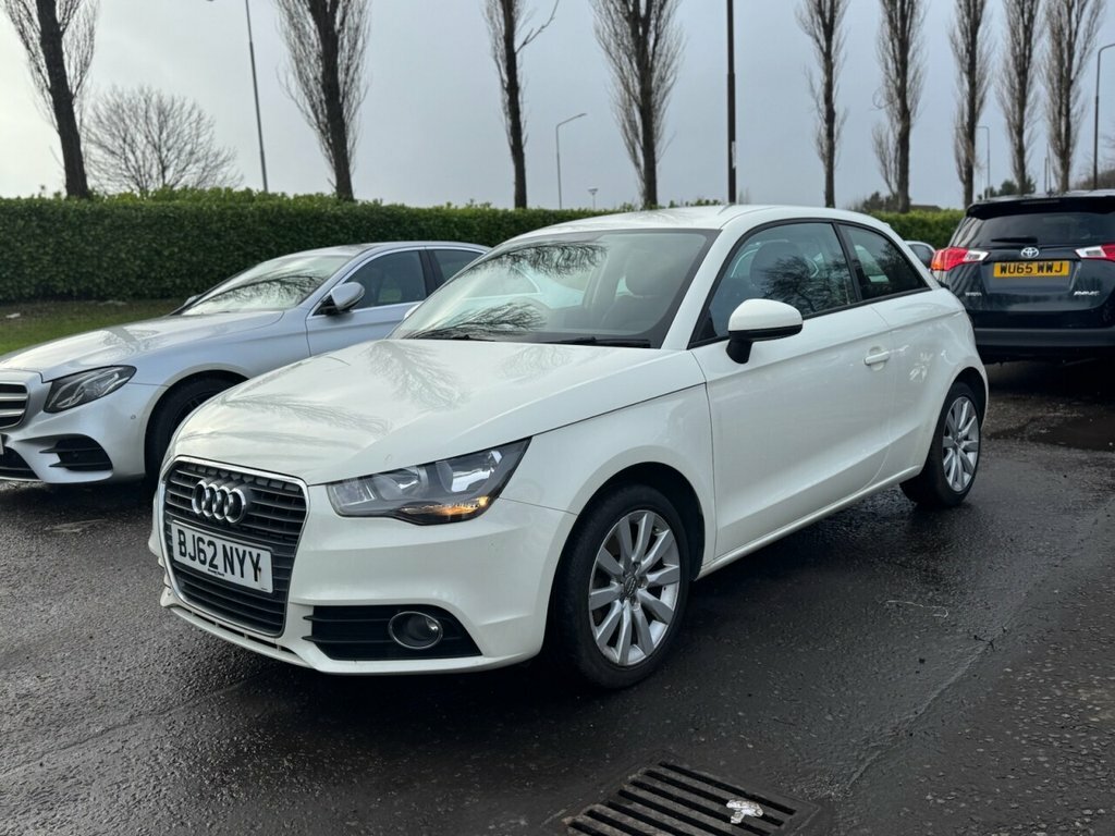 Audi A1 1L Sport BJ62NYY White #2