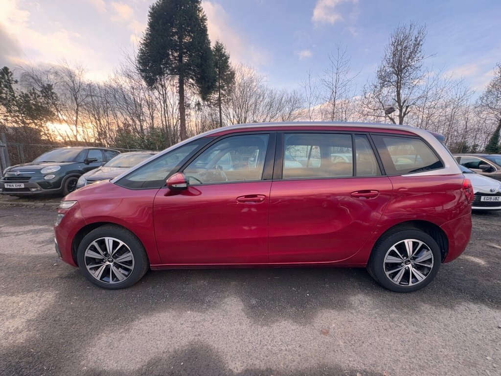 Citroen Grand C4 Picasso 1.6L Feel Red #4