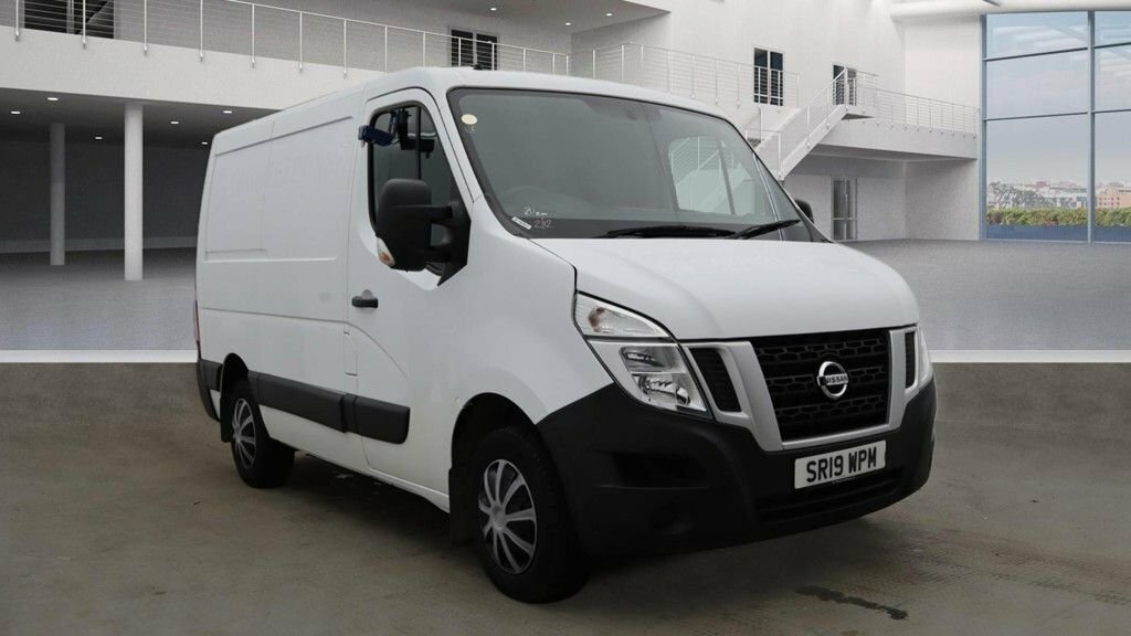 Nissan NV400 2.3L E White
