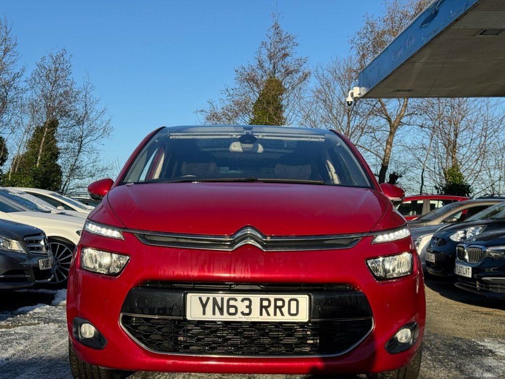 Citroen C4 Picasso 1.6L Exclusive YN63RRO Red #2
