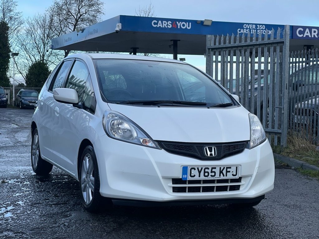 Honda Jazz 1.4L Es Plus White