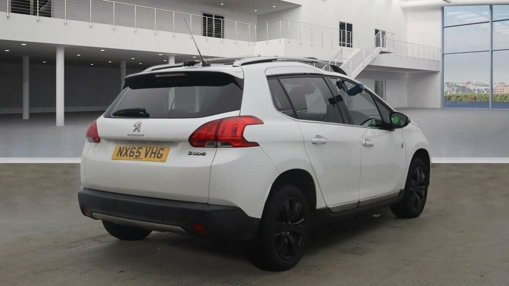 Peugeot 2008 1.2L Crossway NX65VHG White #4