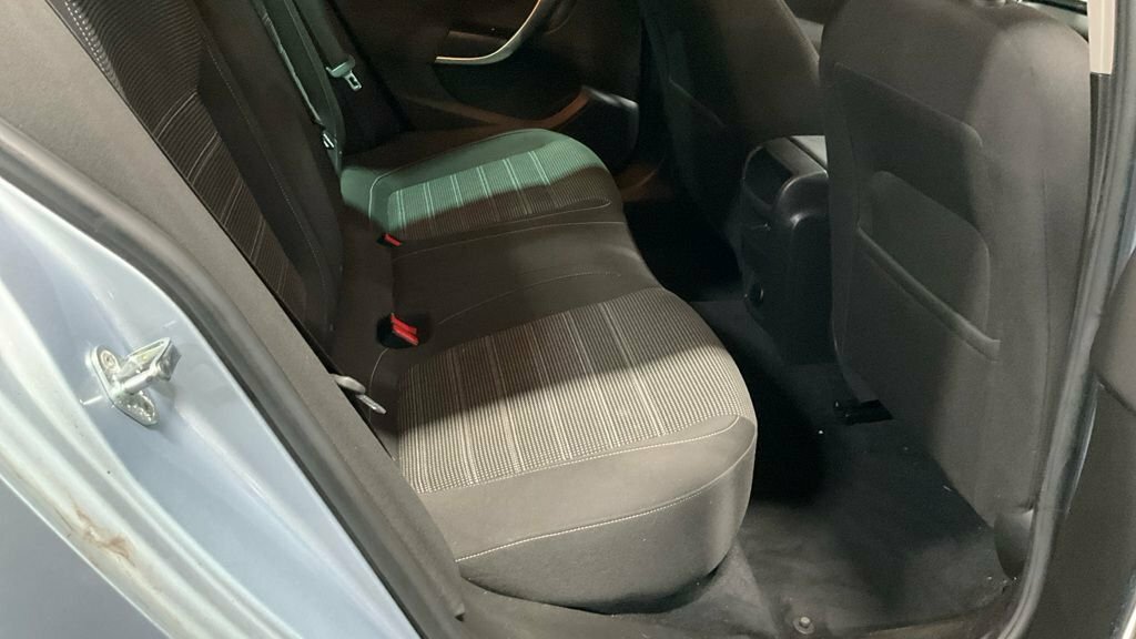 Vauxhall Insignia 2L Sri SG15OJA Silver #6