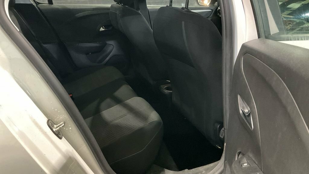 Vauxhall Corsa 1L Se PK71GPO White #6