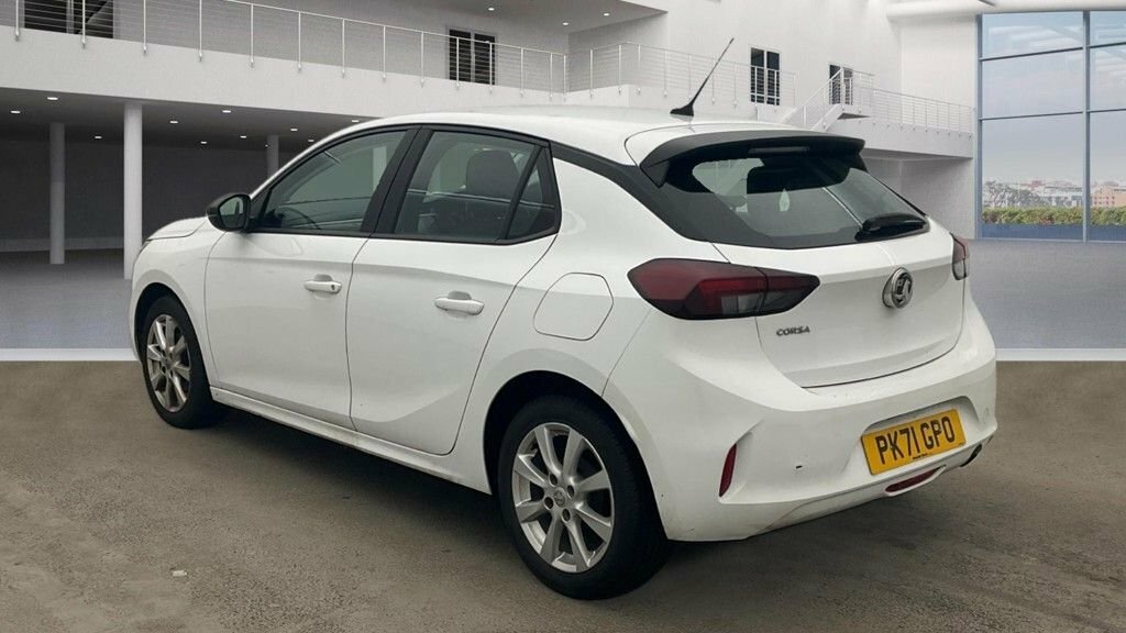 Vauxhall Corsa 1L Se PK71GPO White #3