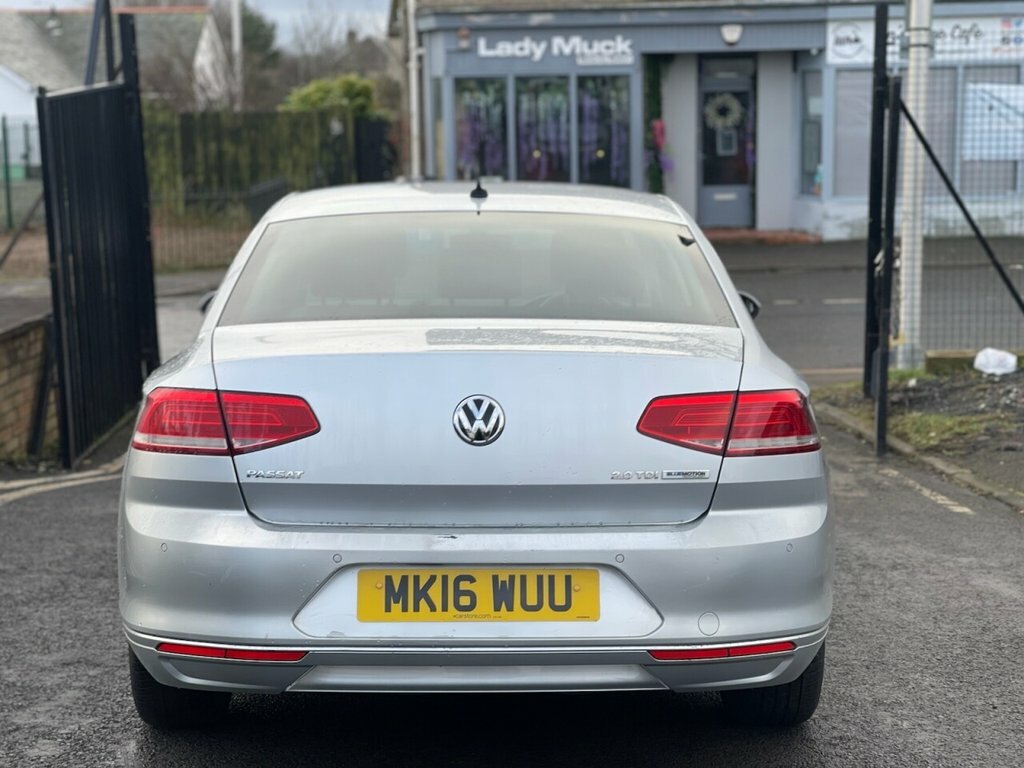 Volkswagen Passat Saloon MK16WUU Silver #6