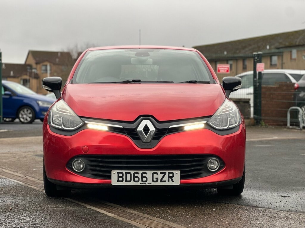Renault Clio 1.5L Dynamique S Nav BD66GZR Red #3