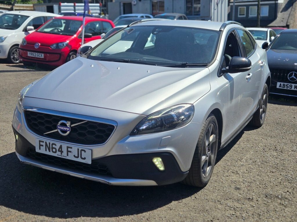 Volvo V40 Cross Country 1.6L Lux FN64FJC Silver #3
