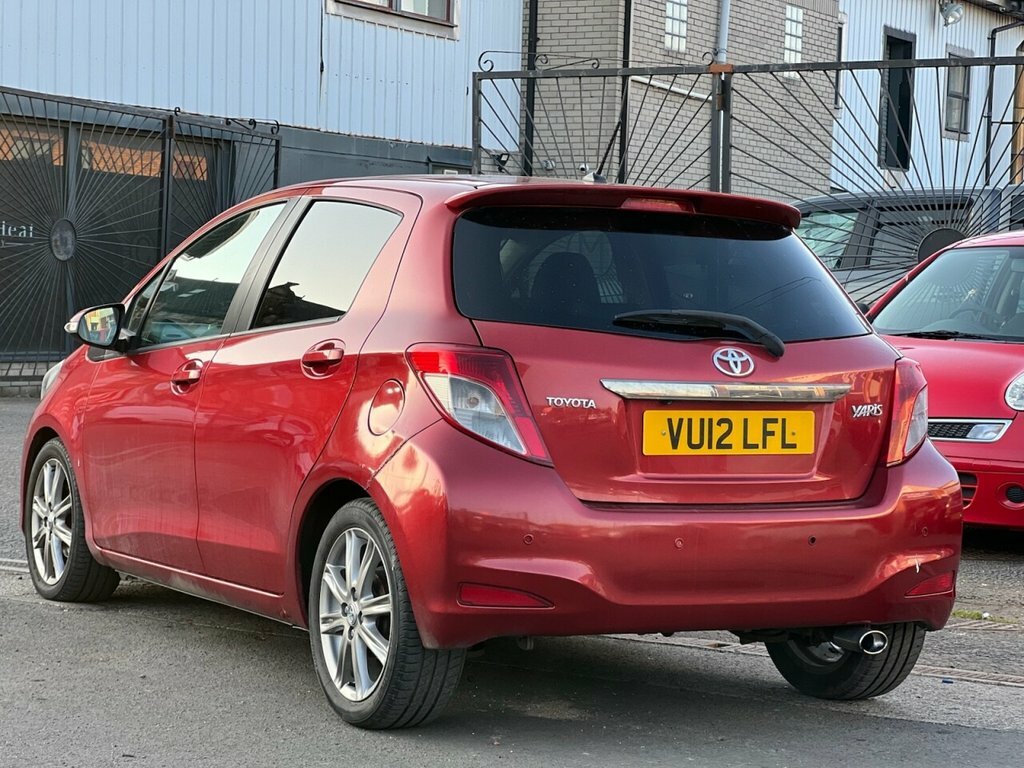 Toyota Yaris 1.3L Sr VU12LFL Red #4