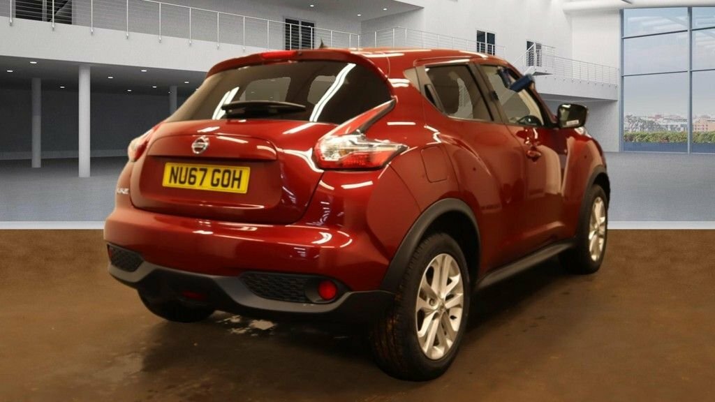 Nissan Juke 1L N-connecta NU67GOH Red #4