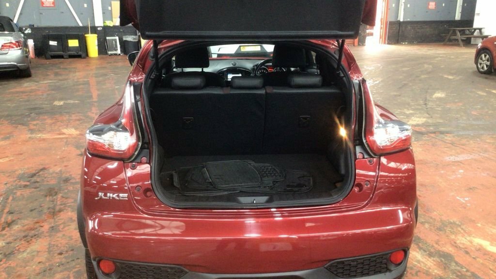 Nissan Juke 1L N-connecta NU67GOH Red #5