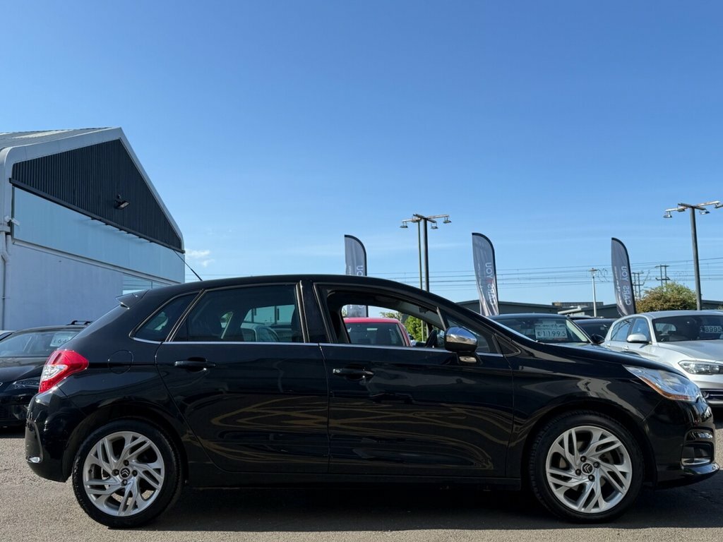 Citroen C4 1.6L Selection Black #4