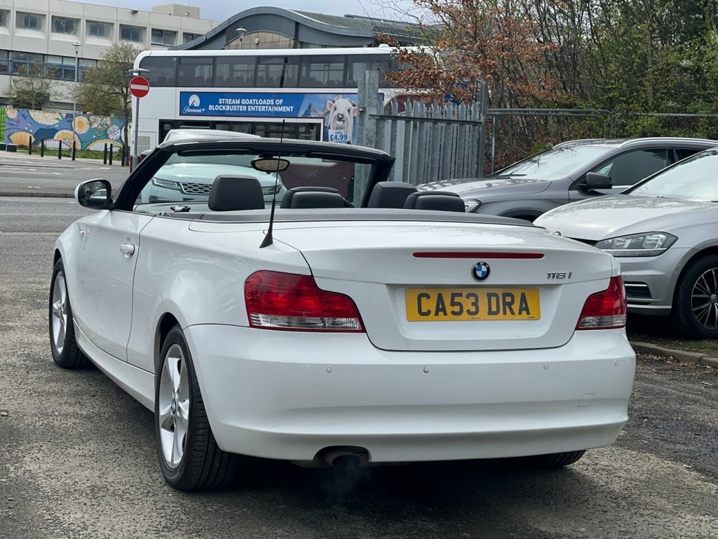 BMW 1 Series 2L Sport White #5