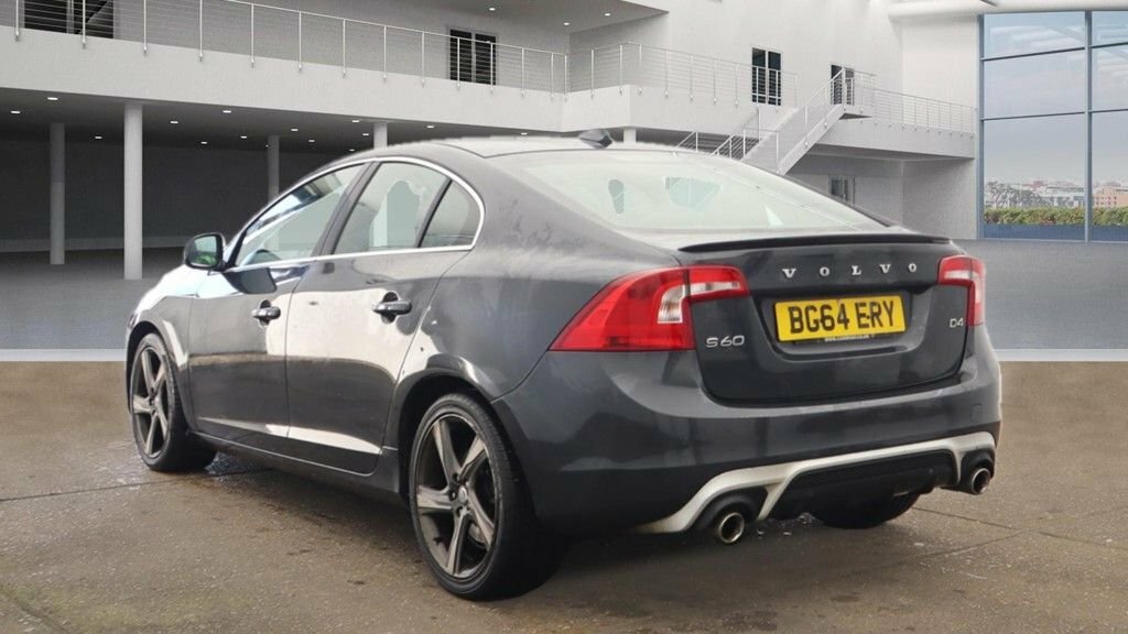 Volvo S60 2L R-design Lux Grey #3