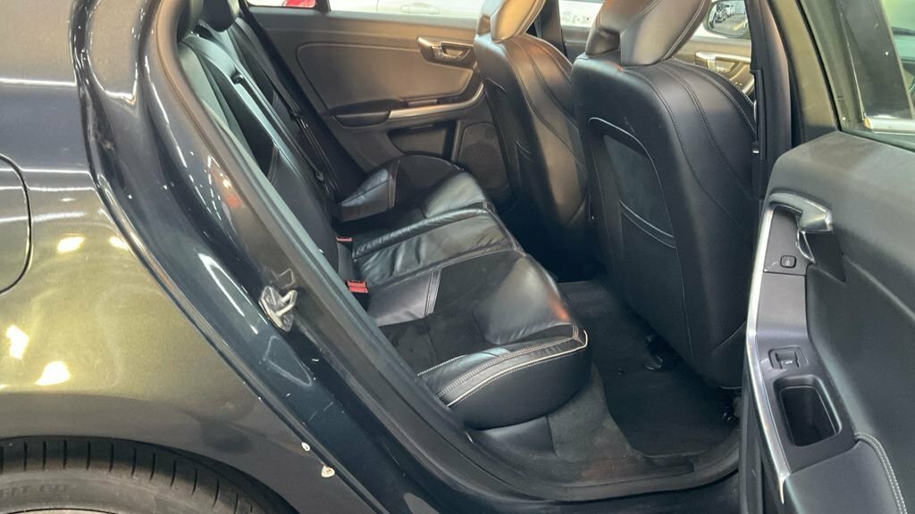 Volvo S60 2L R-design Lux Grey #6