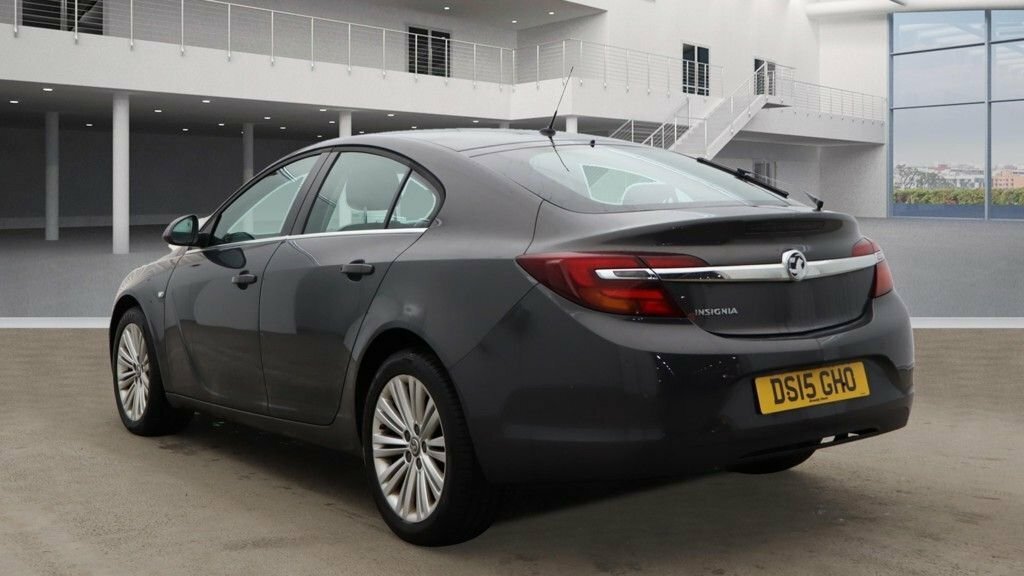 Vauxhall Insignia 1.8L Design Grey #3