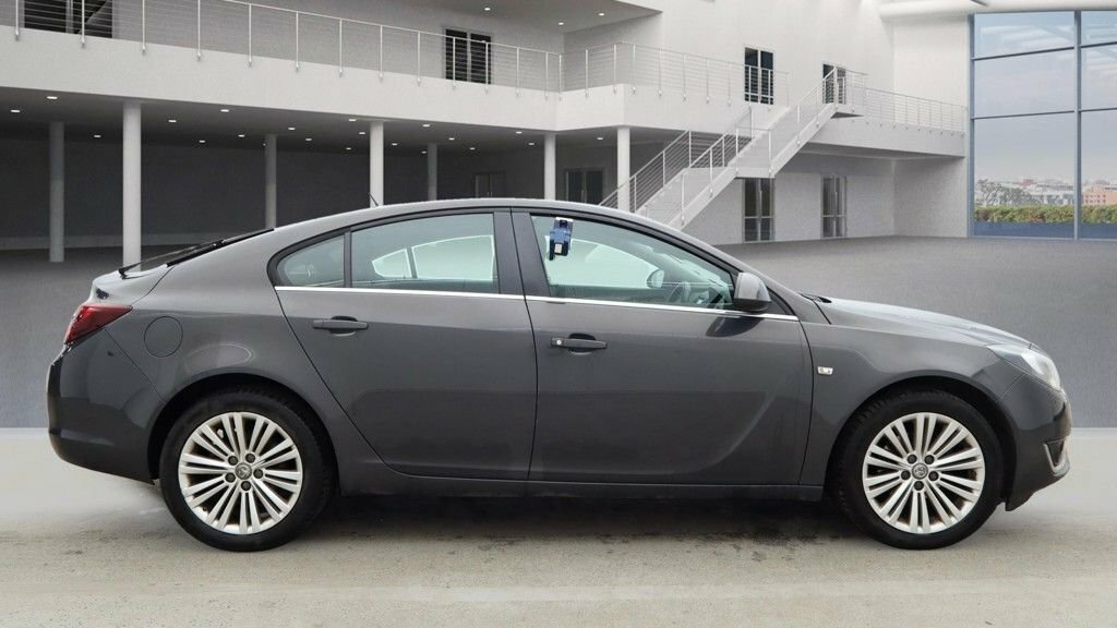 Vauxhall Insignia 1.8L Design Grey #5