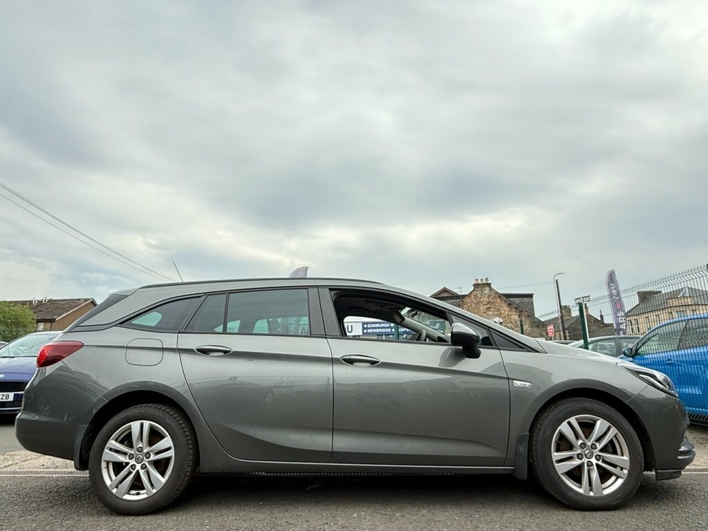 Vauxhall Astra 1L Design RF68AUE Grey #5
