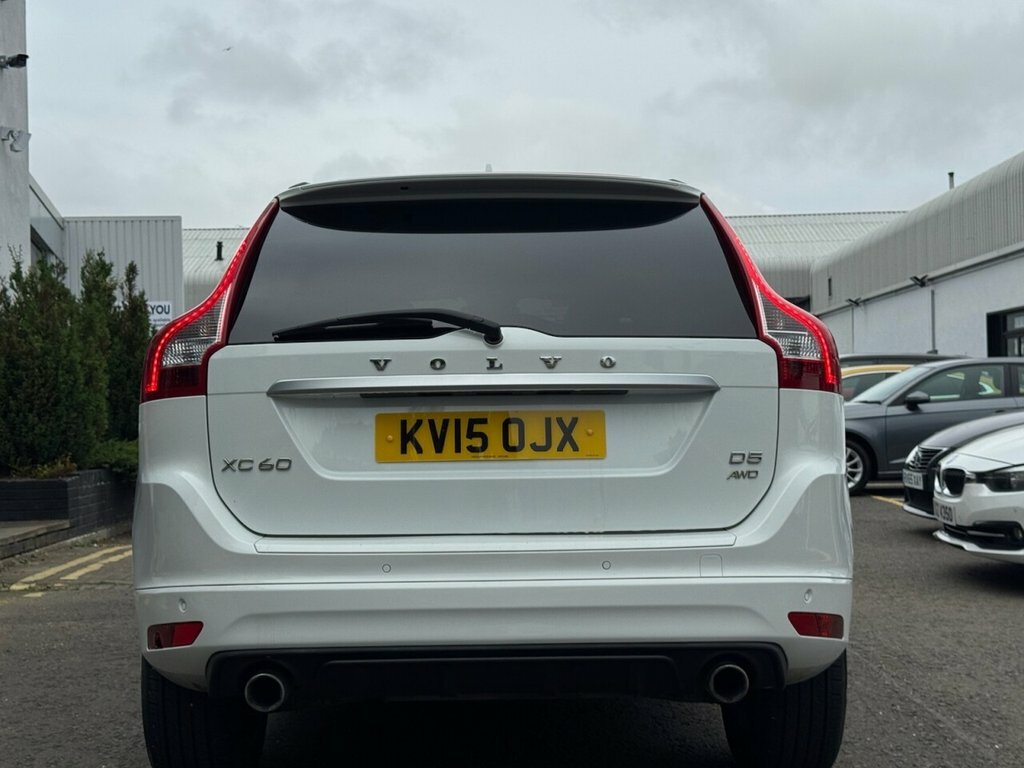 Volvo XC60 2L R-design Lux Nav KV15OJX White #5