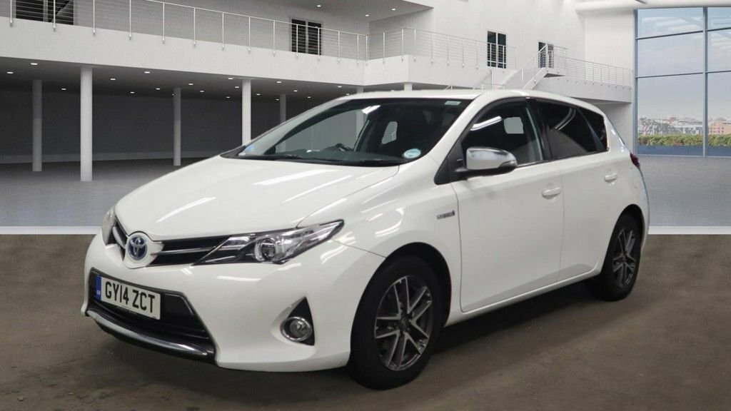 Toyota Auris 1.8L Icon Plus GY14ZCT White #2