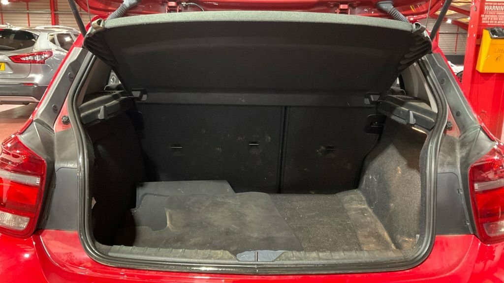 BMW 1 Series 2L Sport Red #5
