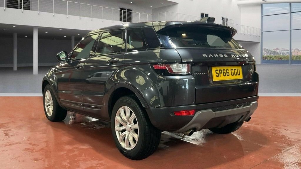 Land Rover Range Rover Evoque 2L Se Tech SP66GGU Grey #3