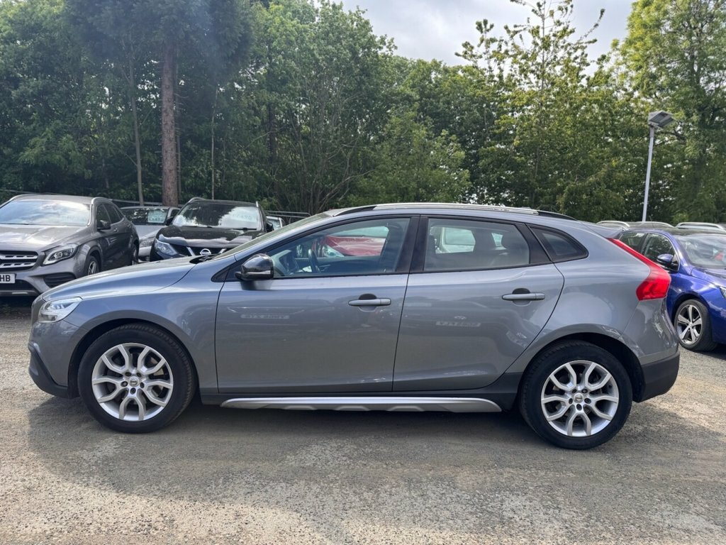 Volvo V40 Cross Country 2L Pro Grey #4