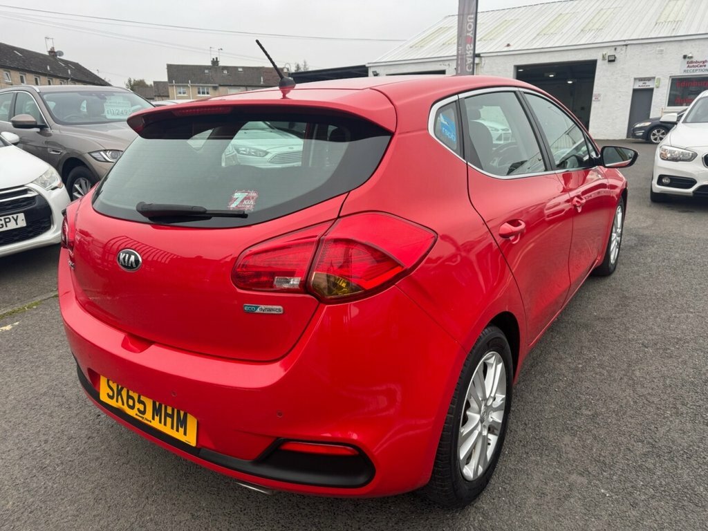 Kia Ceed 1L 2 Red #6