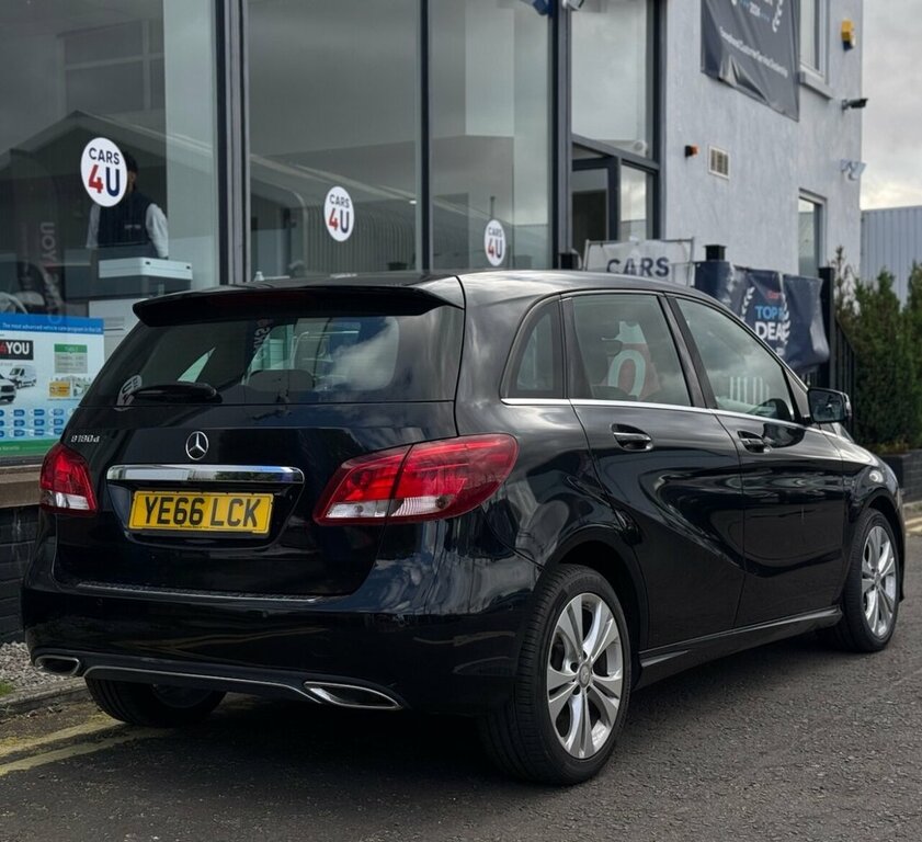 Mercedes-Benz B Class 1.5L Sport Black #4