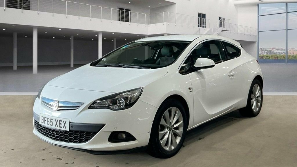 Vauxhall Astra GTC 1.4L Sri White #2