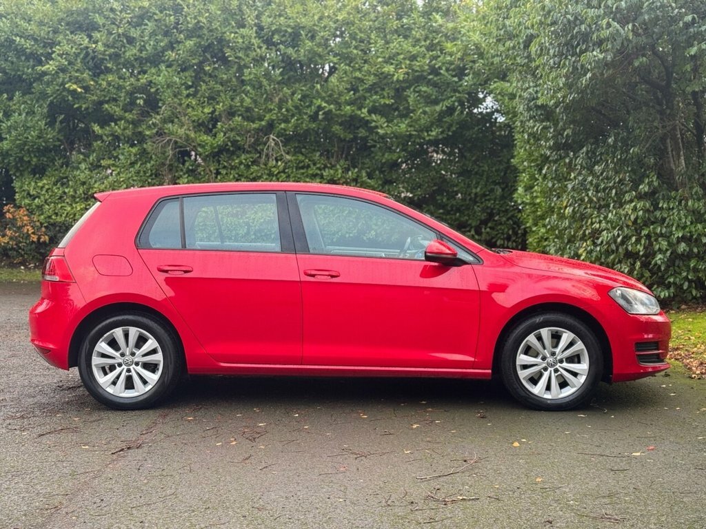 Volkswagen Golf 1L Se CV64FXG Red #5