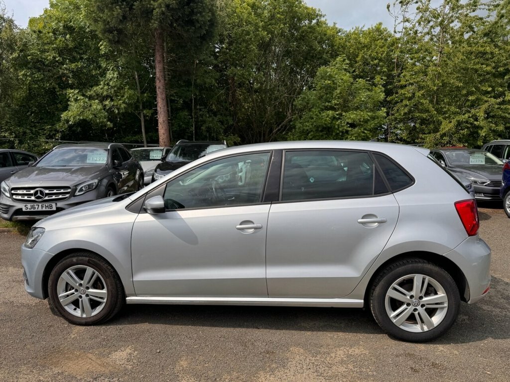 Volkswagen Polo 1L Match NV16EKW Silver #4