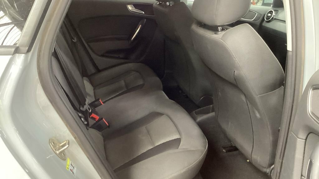 Audi A1 1L Sport YB18JOV Grey #5