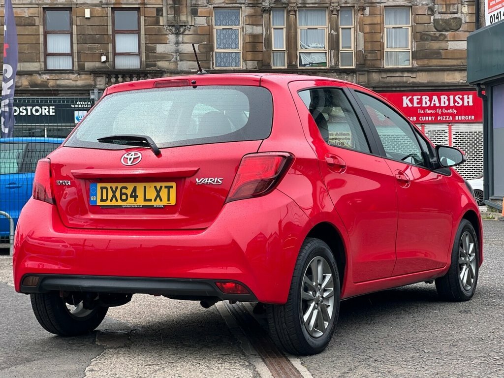 Toyota Yaris 1L Icon Red #5