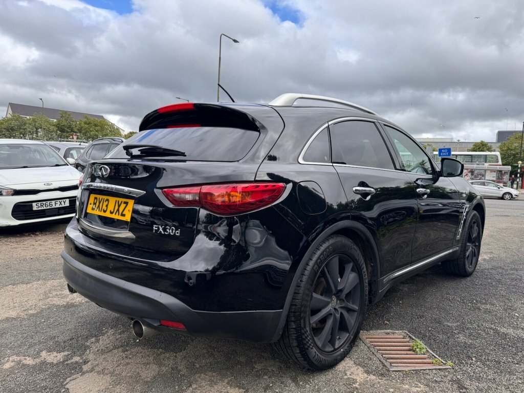Infiniti FX 3L Executive Black #6