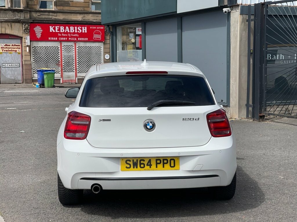 BMW 1 Series 2L Sport SW64PPO White #6